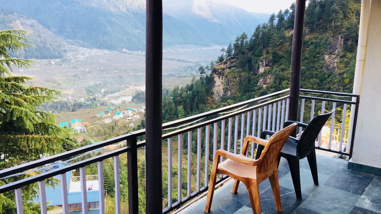 Photo of Bedroom in Manali