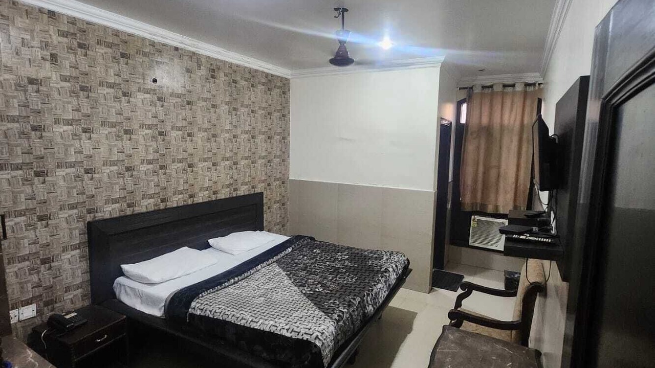 Photo of Bedroom in Saharanpur