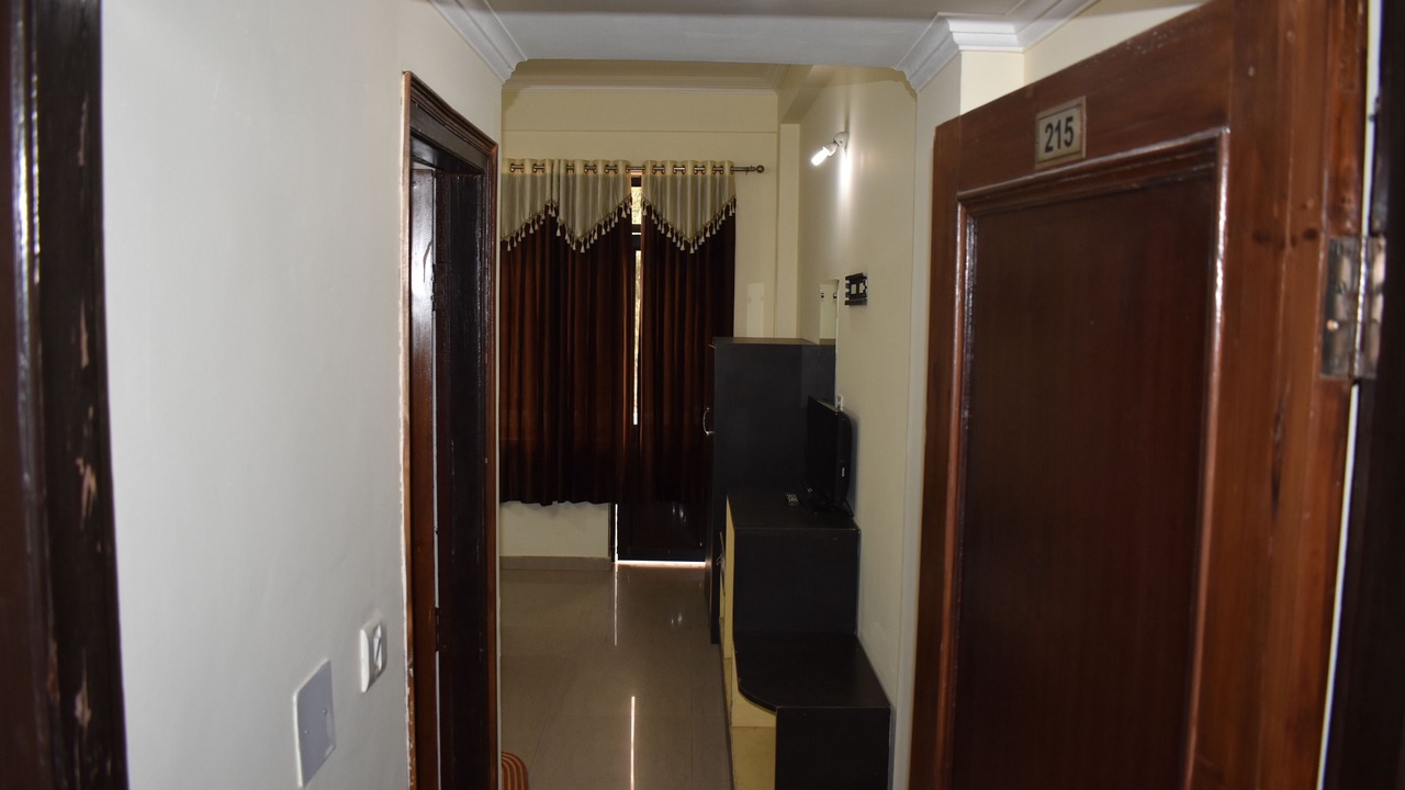Photo of Bedroom in Katra