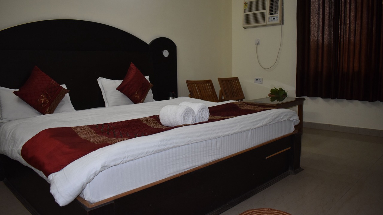 Photo of Bedroom in Katra