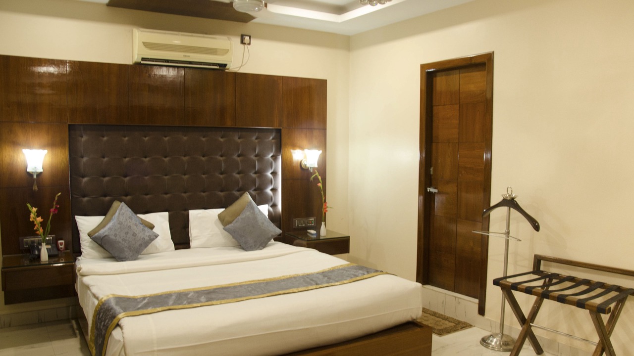 Photo of Bedroom in Deoghar