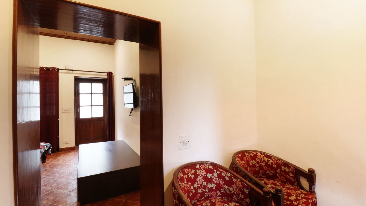 Photo of Bedroom in The Mall Road