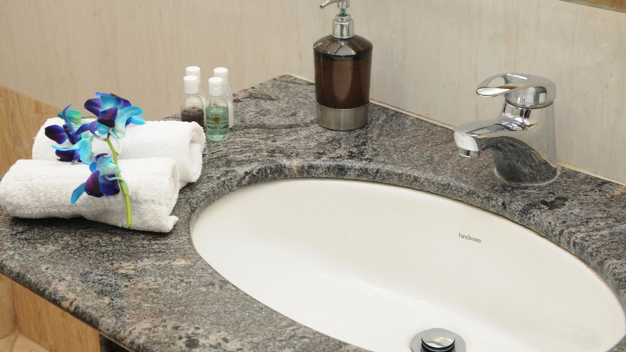 Photo of Bathroom in HBR Layout