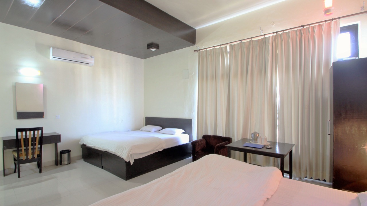 Photo of Bedroom in Almora