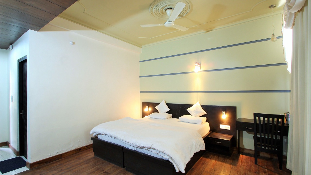 Photo of Bedroom in Almora