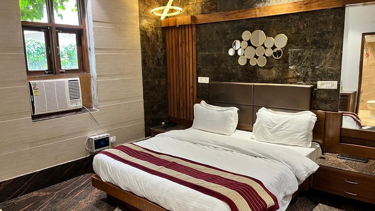 Photo of Bedroom in Dehradun