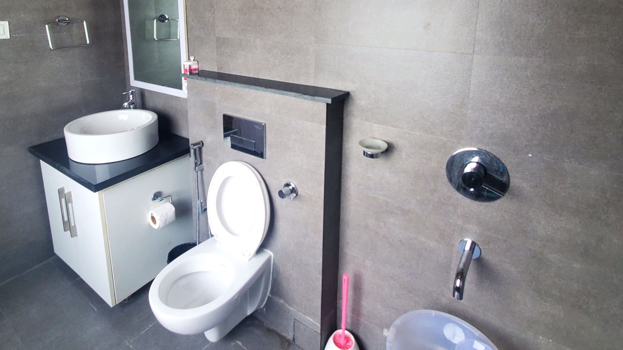 Photo of Bathroom in Tehri