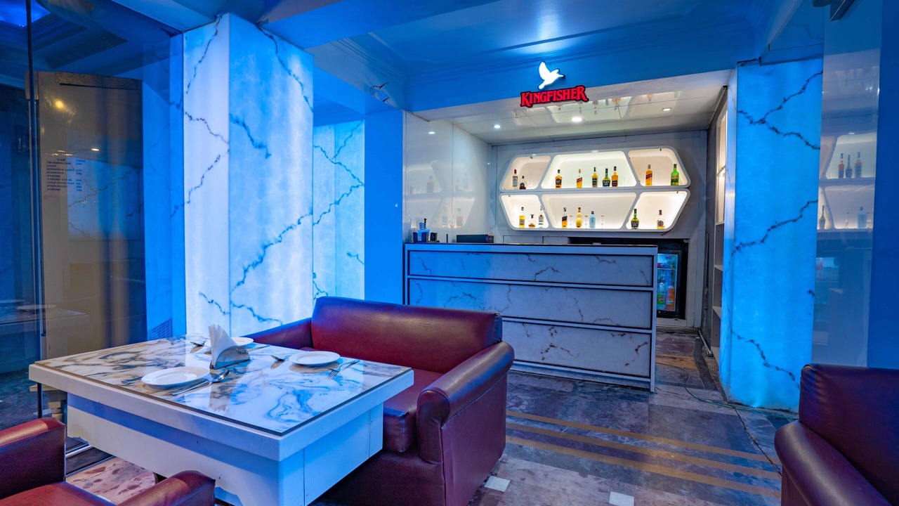 Photo of Others in Knollswood