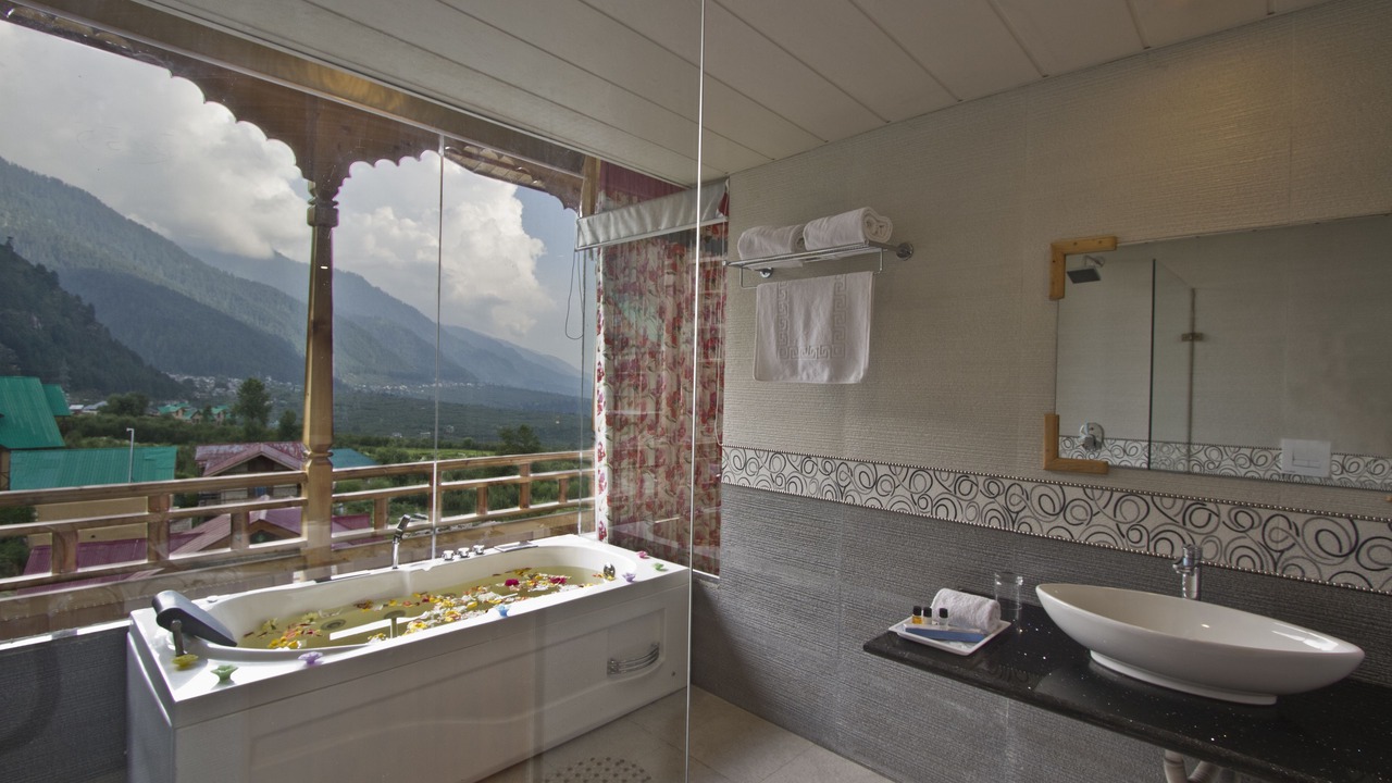Photo of Bathroom in Gadherni