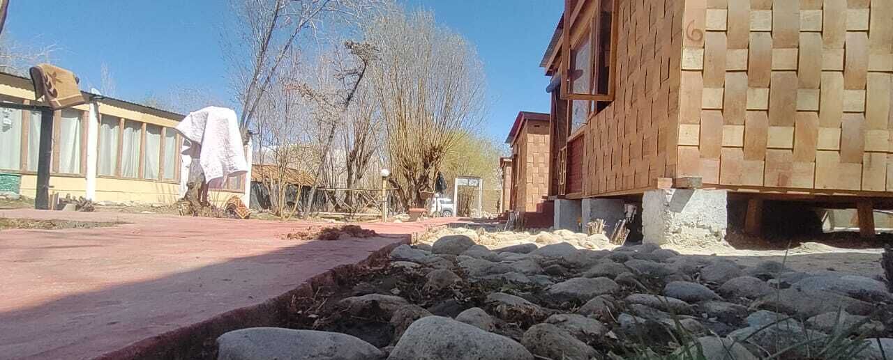 Photo of Outdoor in Hunder