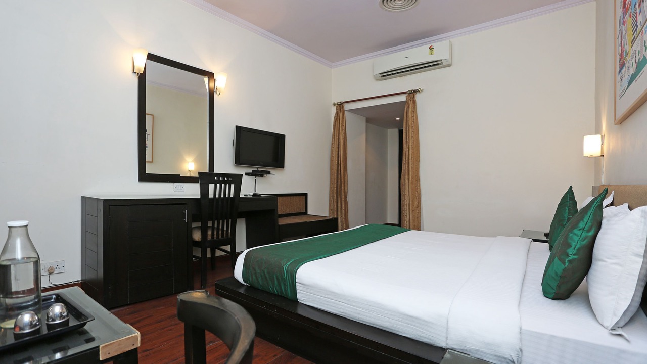 Photo of Bedroom in Connaught Place