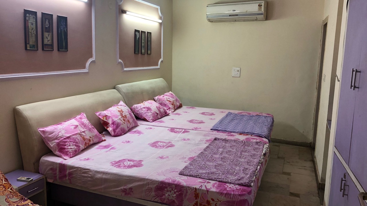 Photo of Bedroom in Noida