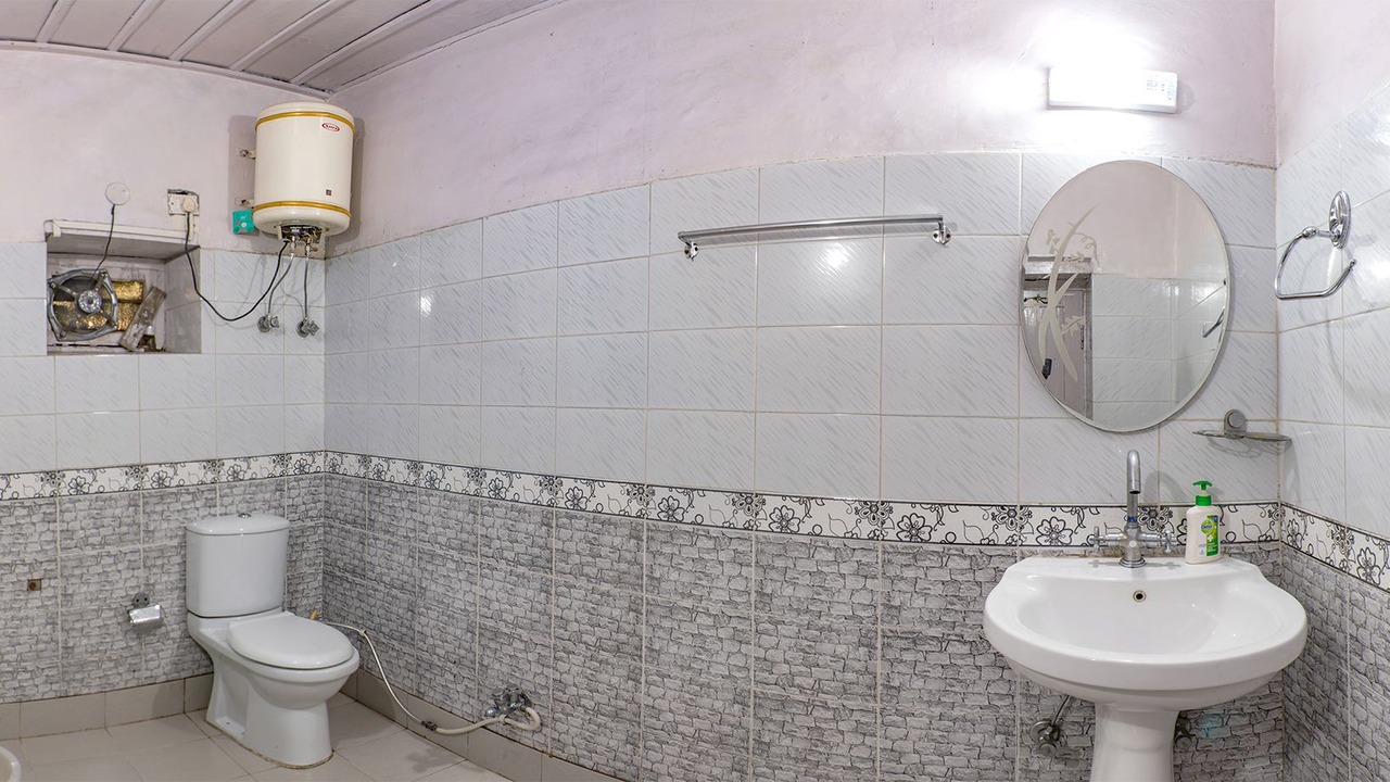 Photo of Bathroom in Kasol
