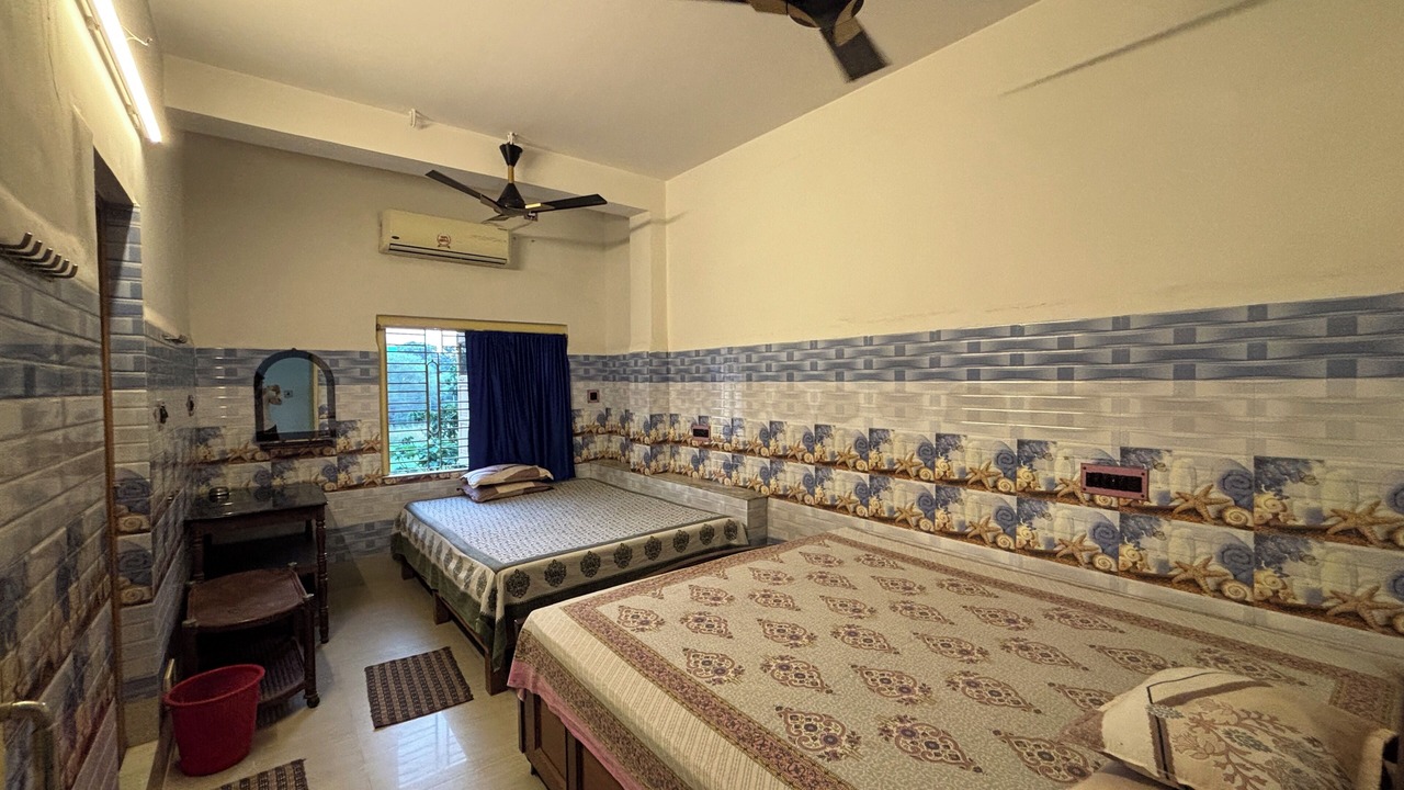 Photo of Bedroom in Mayapur
