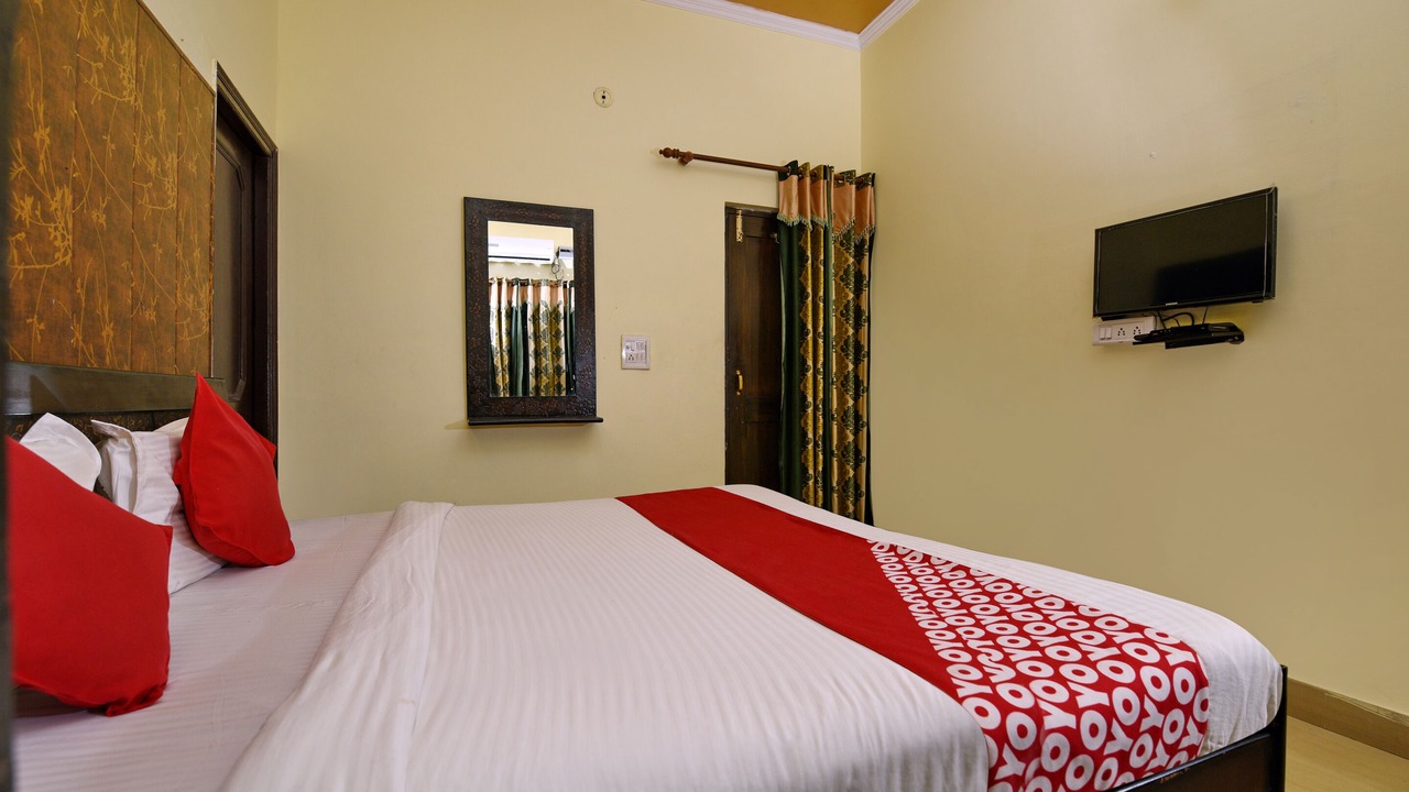 Photo of Bedroom in Dehradun