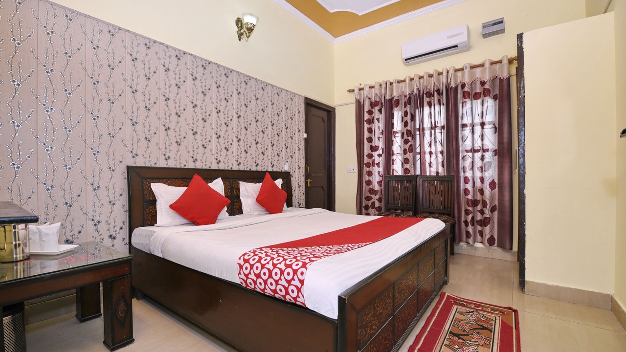 Photo of Bedroom in Dehradun
