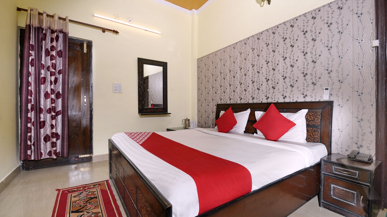 Photo of Bedroom in Dehradun