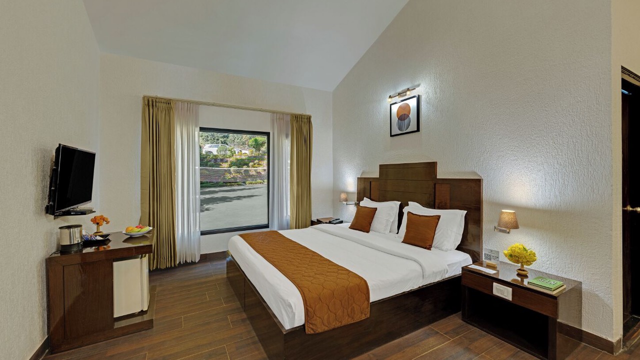 Photo of Bedroom in Bhimtal