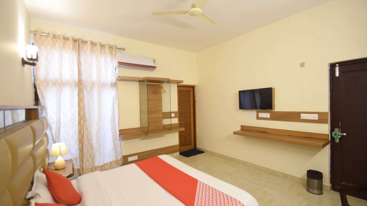 Photo of Bedroom in Jammu