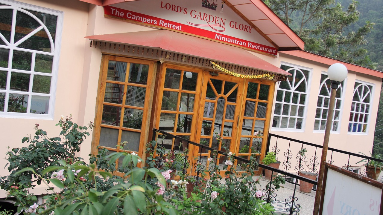 Photo of Outdoor in Shoghi