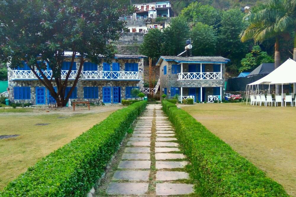 Photo of Outdoor in Atali
