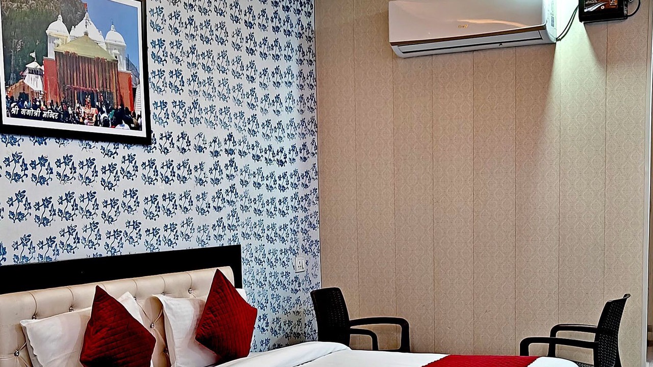 Photo of Bedroom in Rishikesh
