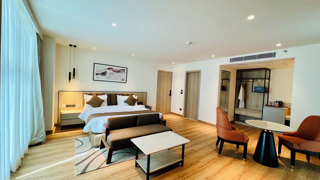 Photo of Bedroom in Sector 62