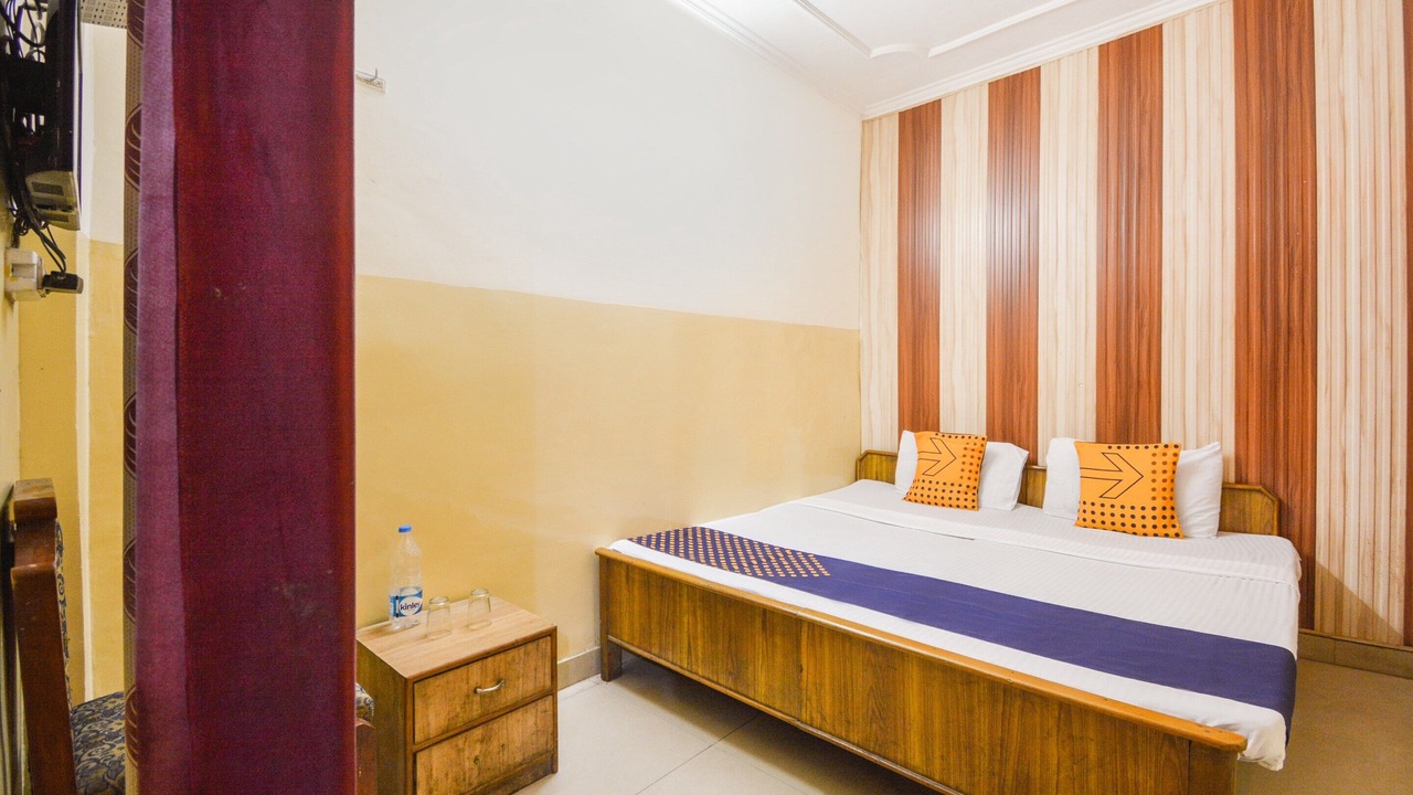 Photo of Bedroom in Sector 45