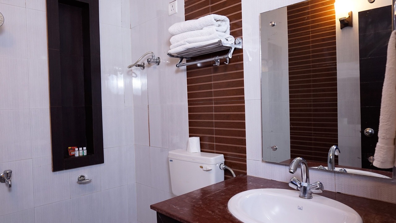 Photo of Bathroom in Tehri