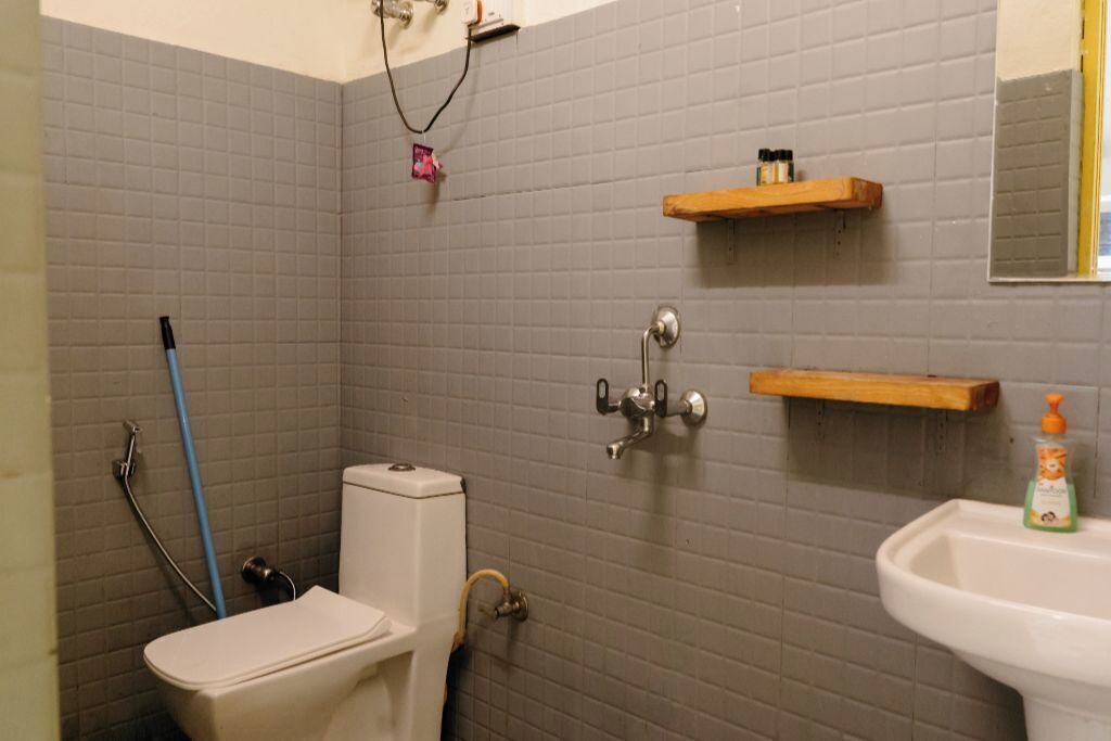 Photo of Bathroom in Gunehr