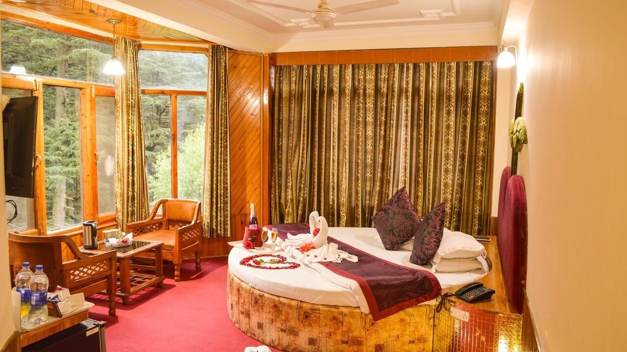 Photo of Others in Old Manali