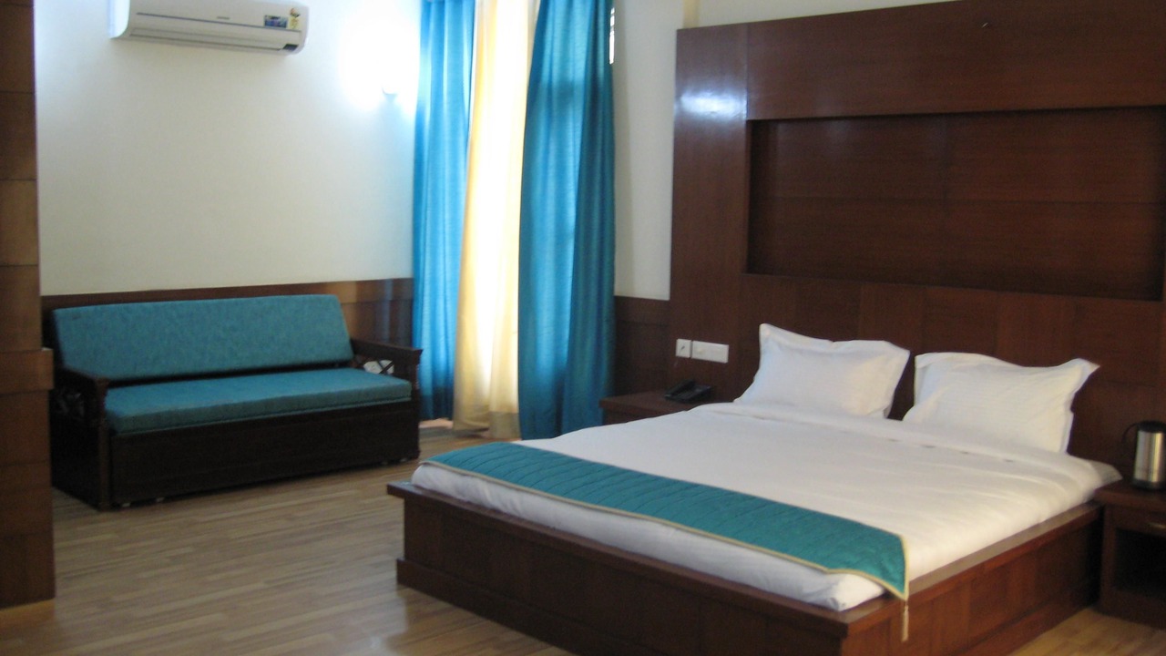 Photo of Bedroom in Kumarhatti