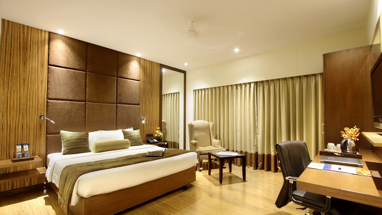 Photo of Bedroom in Alkapuri