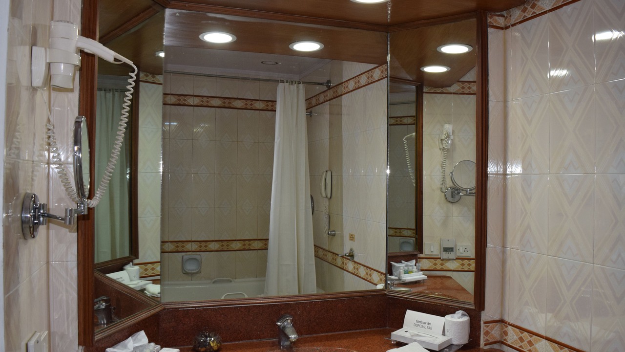 Photo of Bathroom in Chanakyapuri
