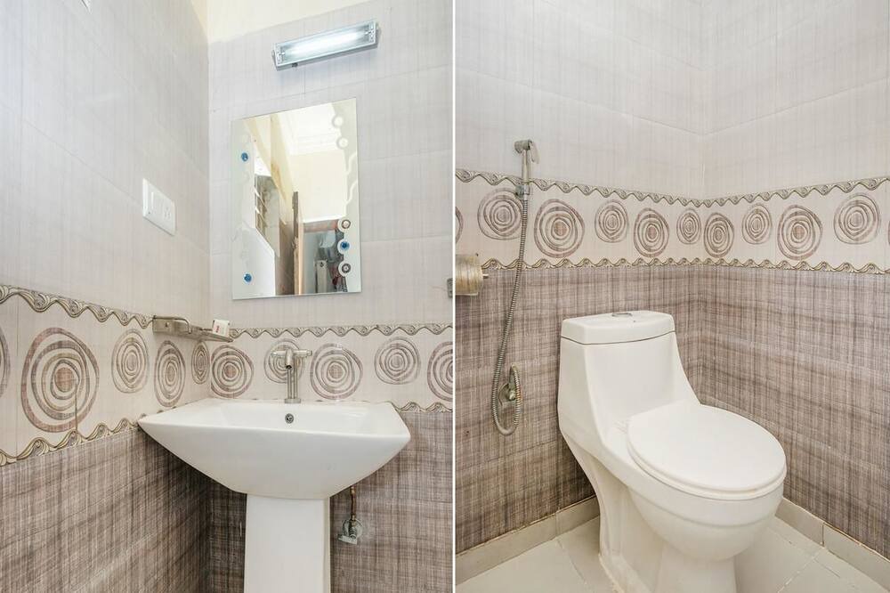 Photo of Bathroom in Electronics City