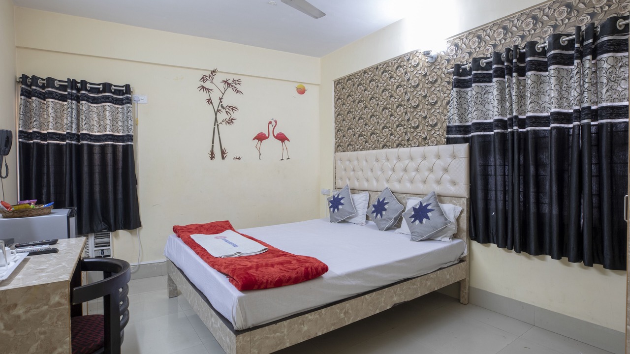 Photo of Bedroom in Dharmatala