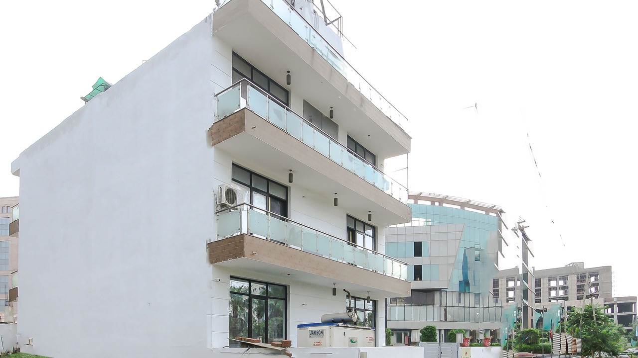 Photo of Buildings in Sector 40