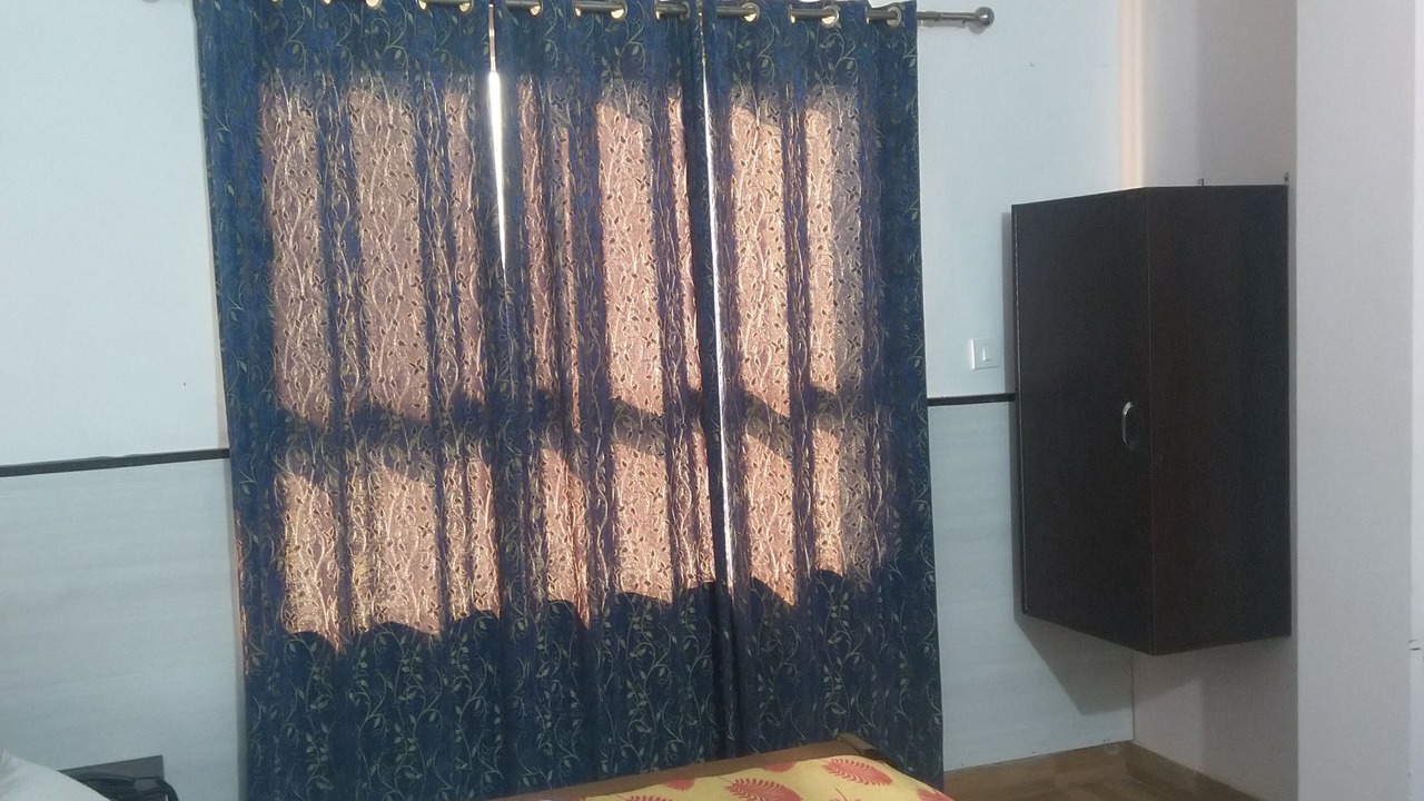 Photo of Bedroom in Devaprayag