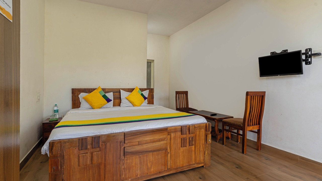 Photo of Bedroom in Somvarpet