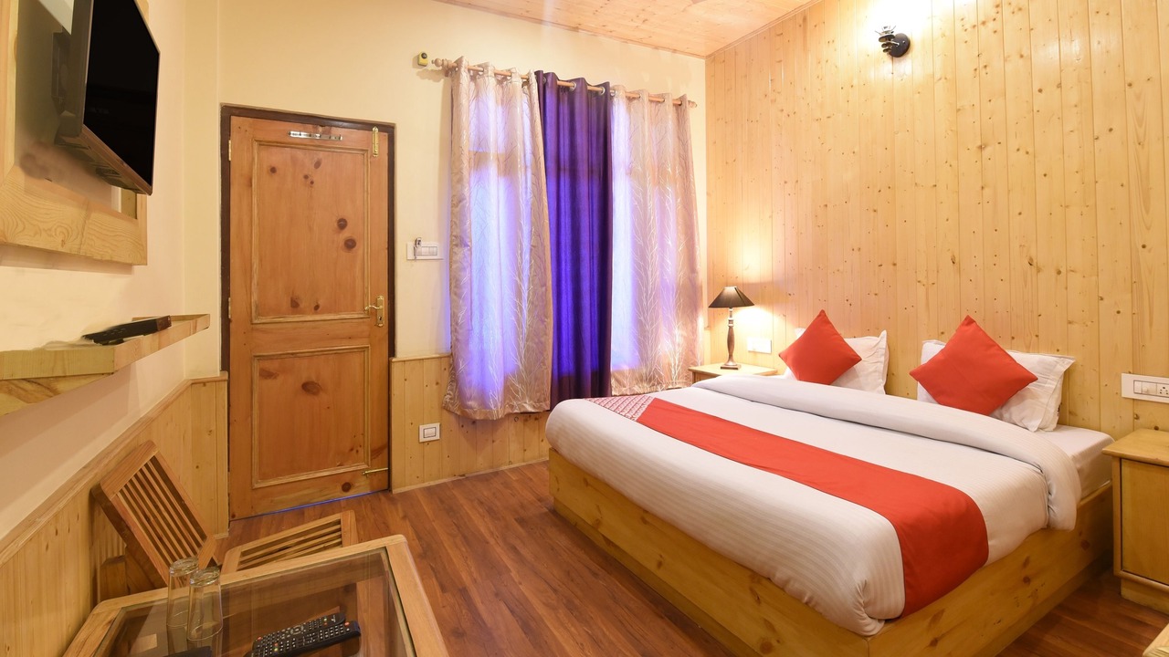Photo of Bedroom in Manali