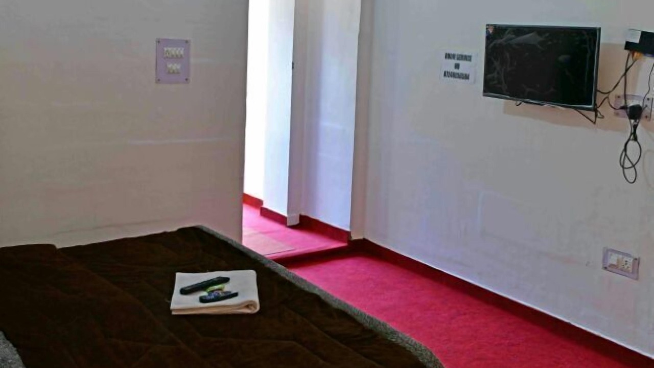 Photo of Bedroom in Khirsu