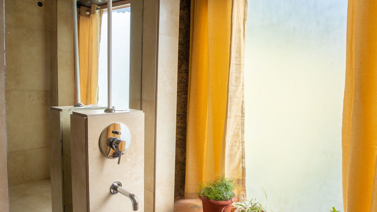Photo of Bathroom in The Mall Road