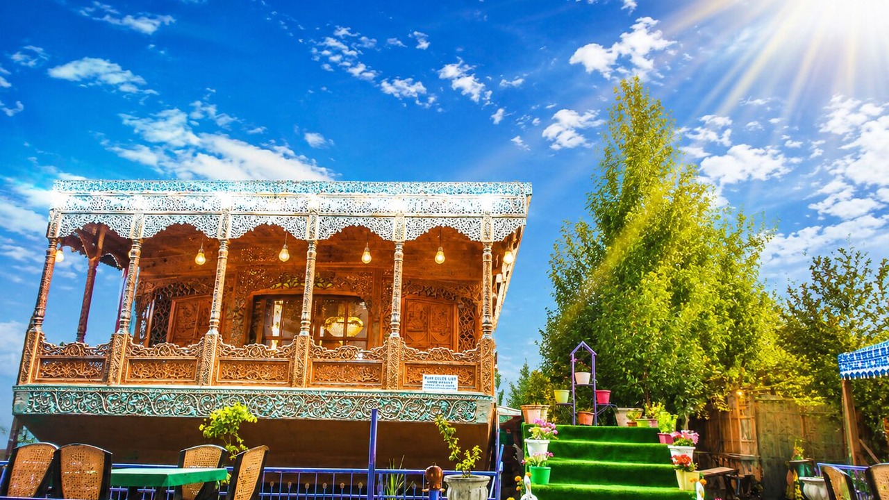 Photo of Outdoor in Nishat-Shalimar