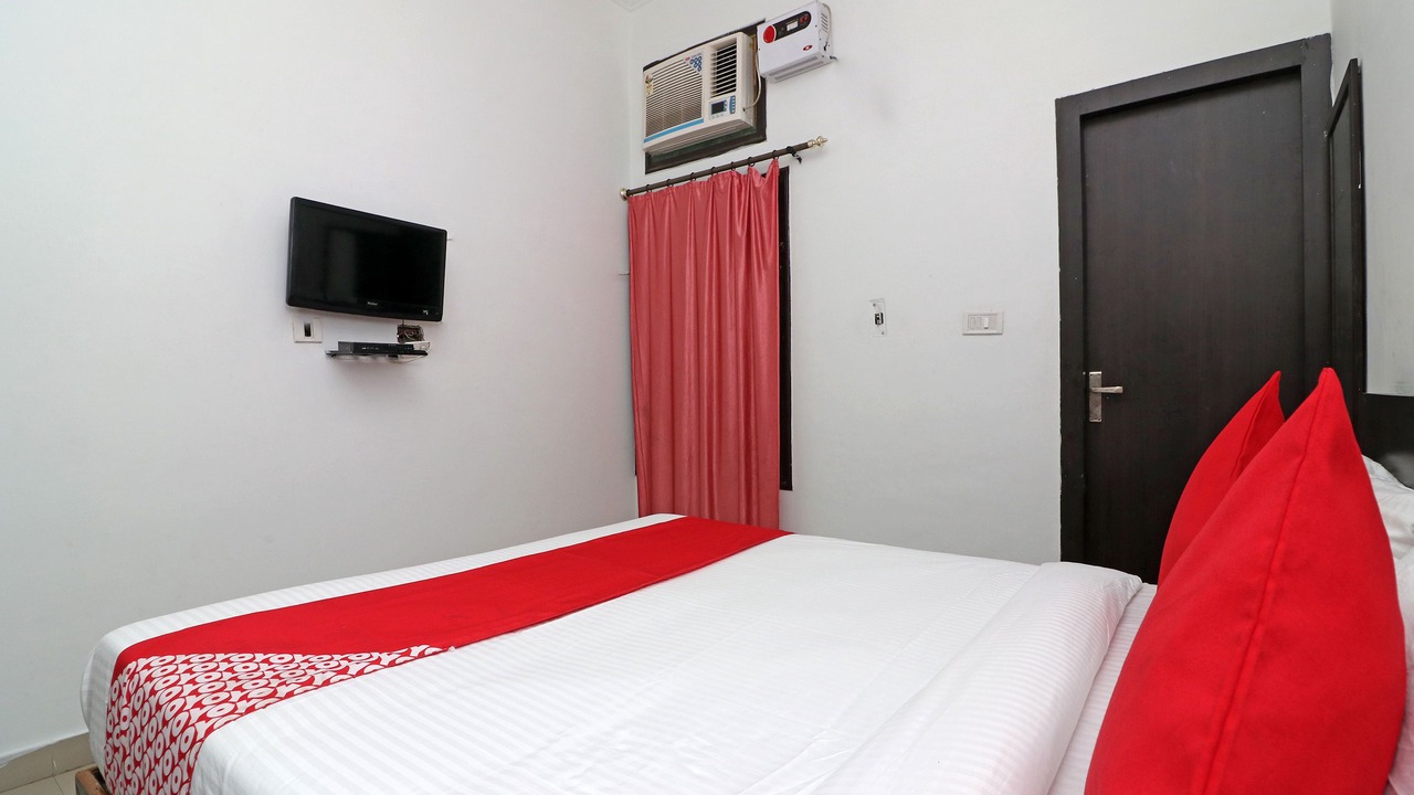 Photo of Bedroom in Rudrapur