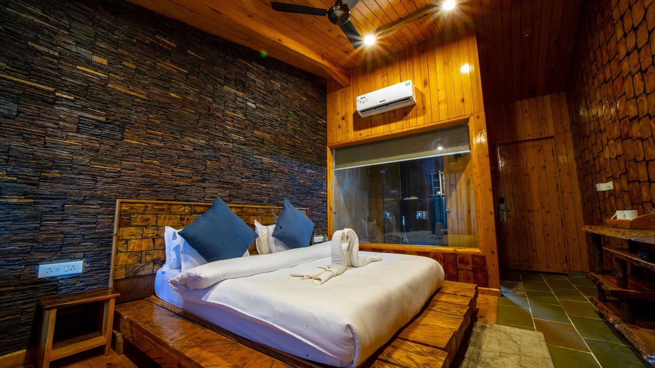 Photo of Bedroom in Tehri
