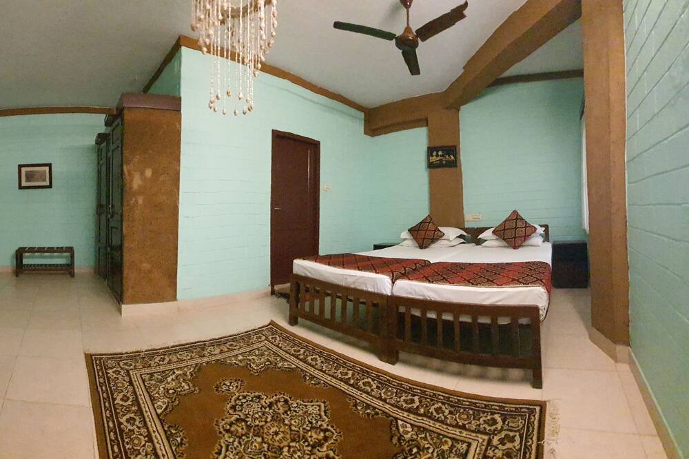 Photo of Bedroom in Puthenthope