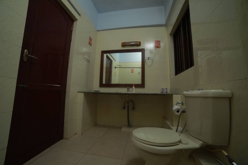 Photo of Bathroom in Puthenthope