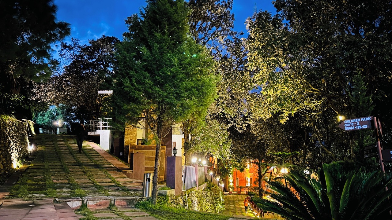 Photo of Outdoor in Khatoli