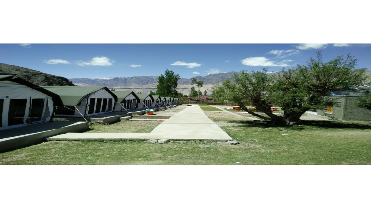 Photo of Outdoor in Hunder