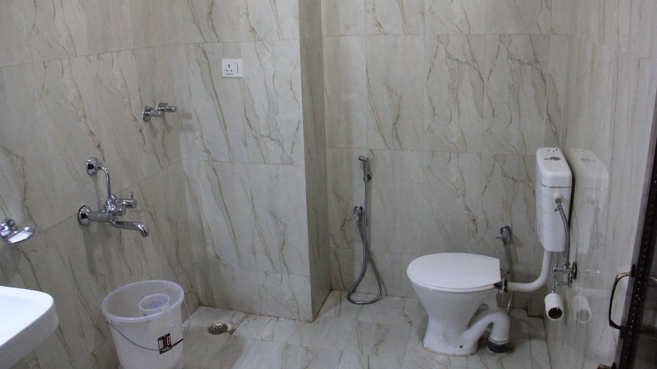 Photo of Bathroom in Shargole